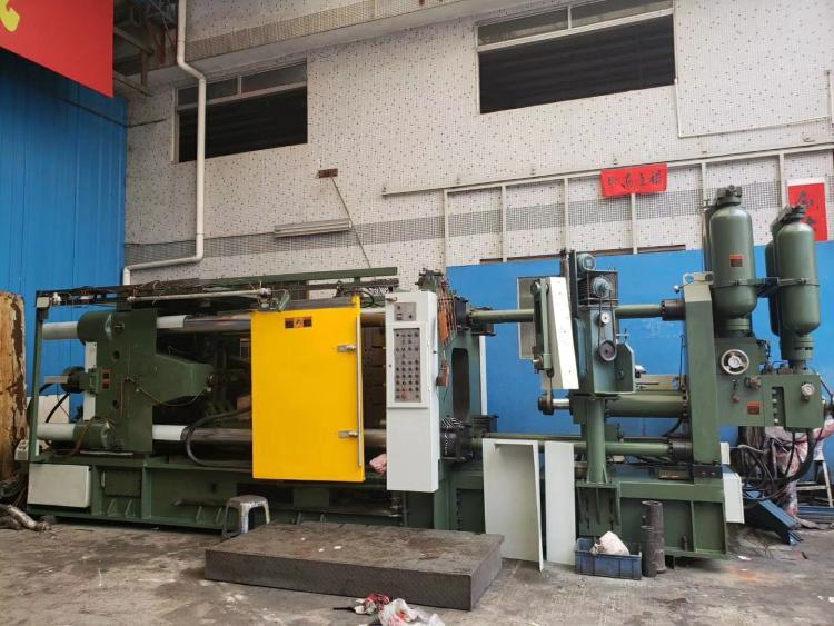 New die casting machine